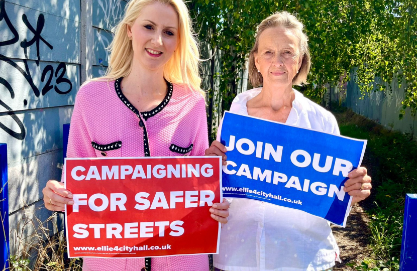 Ellie met with cllr Angela Graham to discuss improving street safety